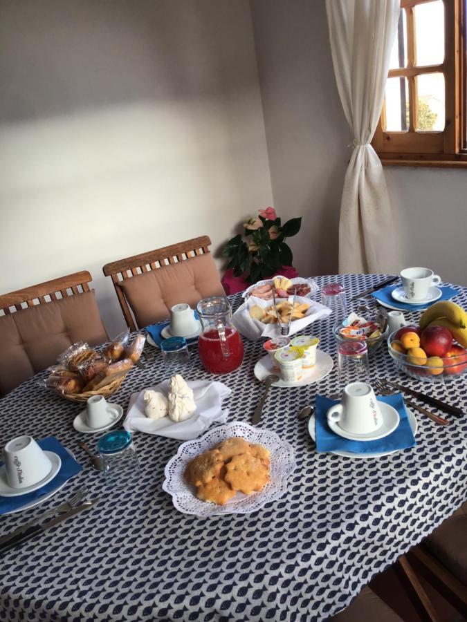 L'Asfodelo Bed & Breakfast Ла Мадалена Екстериор снимка